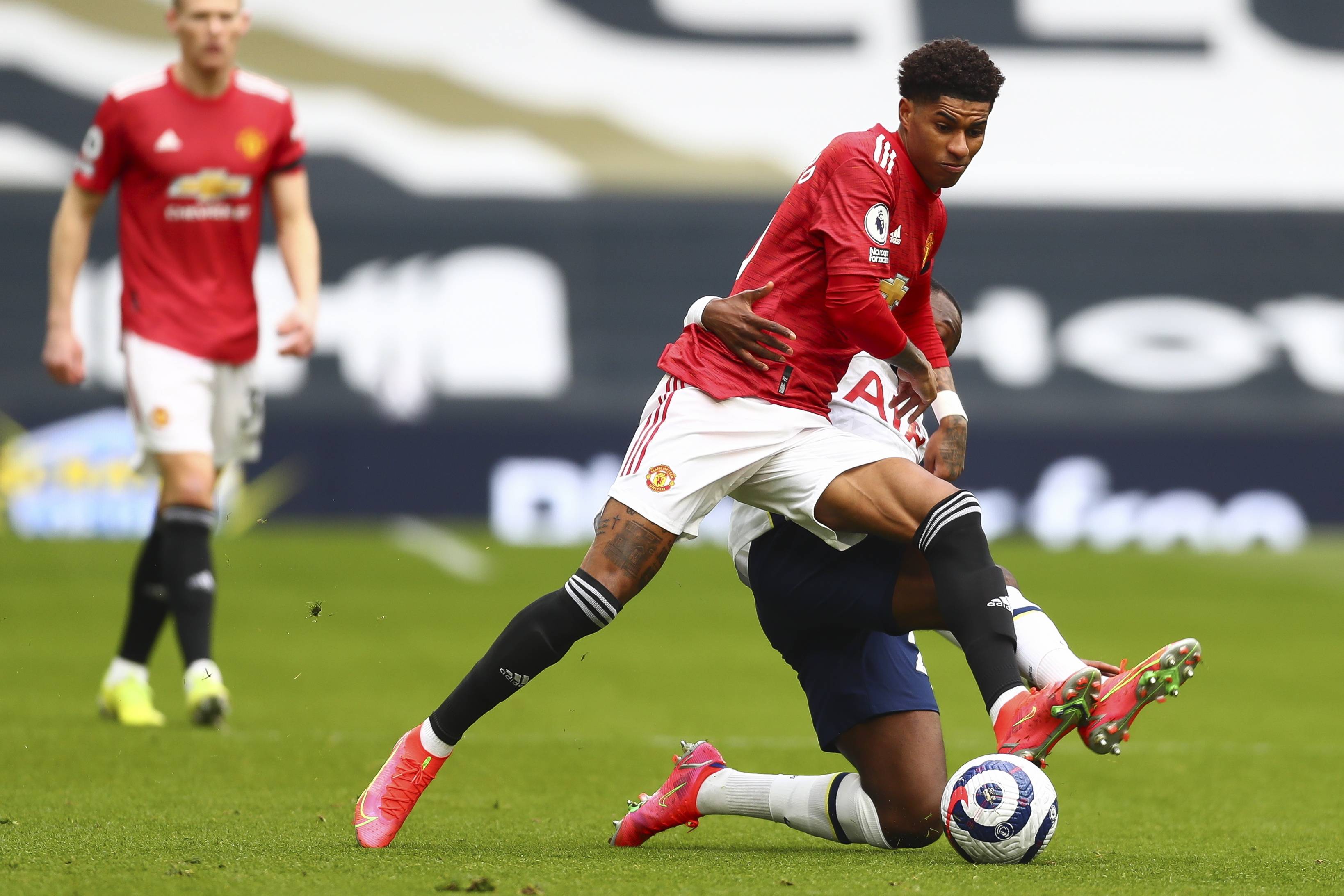 现出了相当 现出了相当